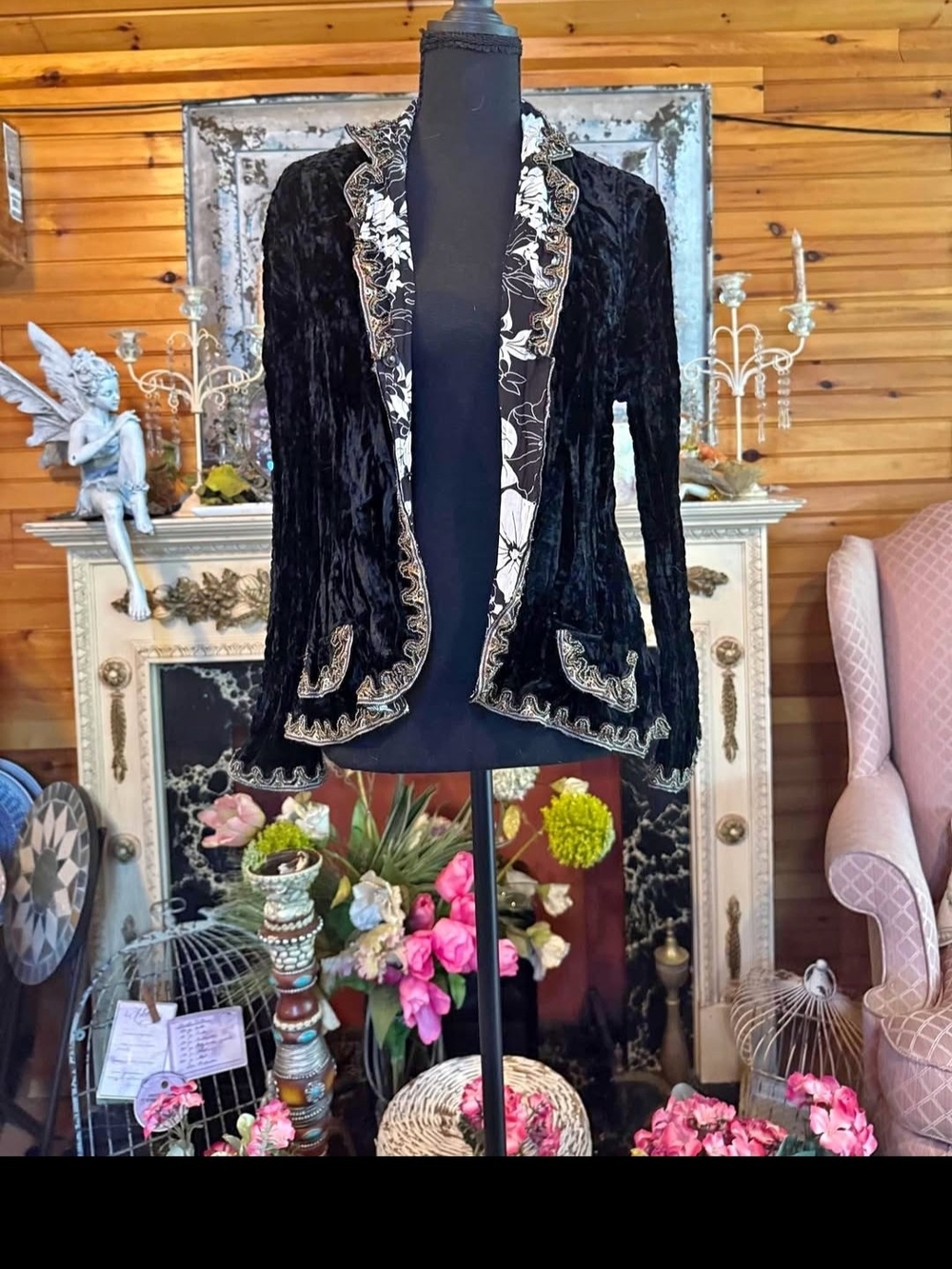 Alberto Makali Black Velvet Embroidered Open-Front Blazer